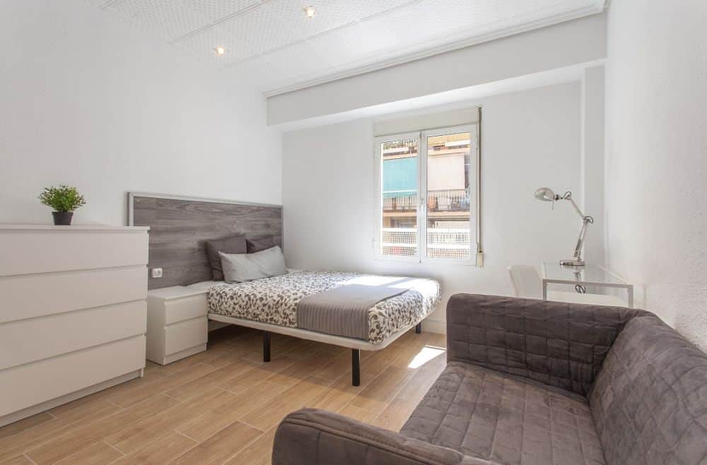Private room in Valencia