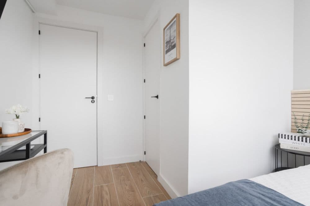 Private room in Madrid photo 3