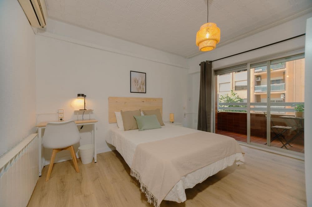 Private room in Valencia