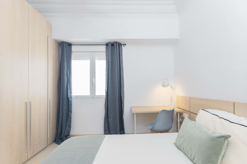 Private room in Valencia photo 3