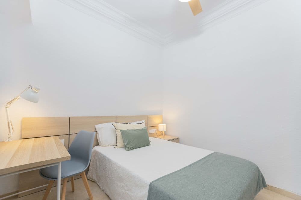Private room in Valencia photo 4