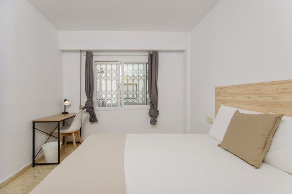 Private room in Valencia photo 2