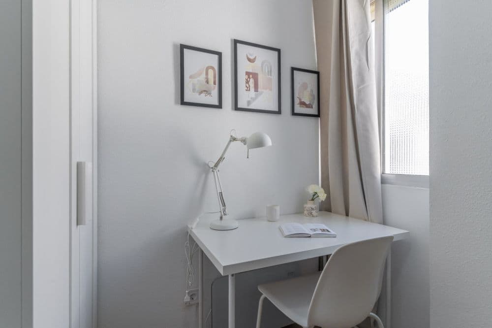 Private room in Madrid photo 5