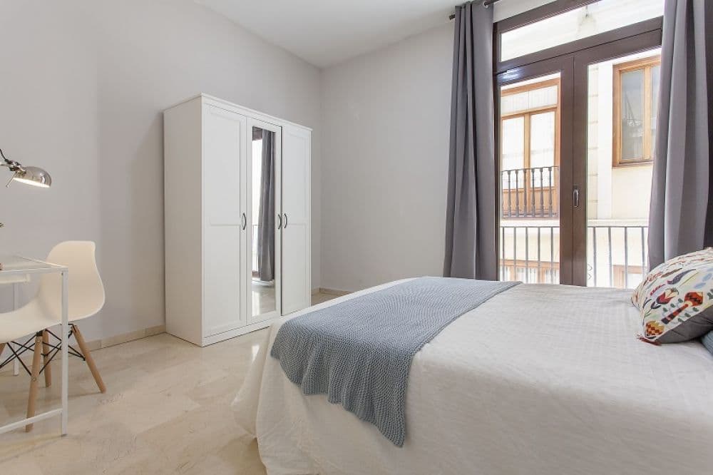 Private room in Valencia photo 2