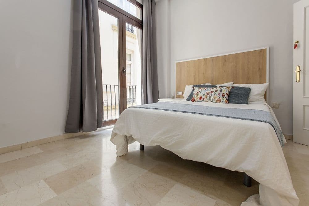 Private room in Valencia photo 4