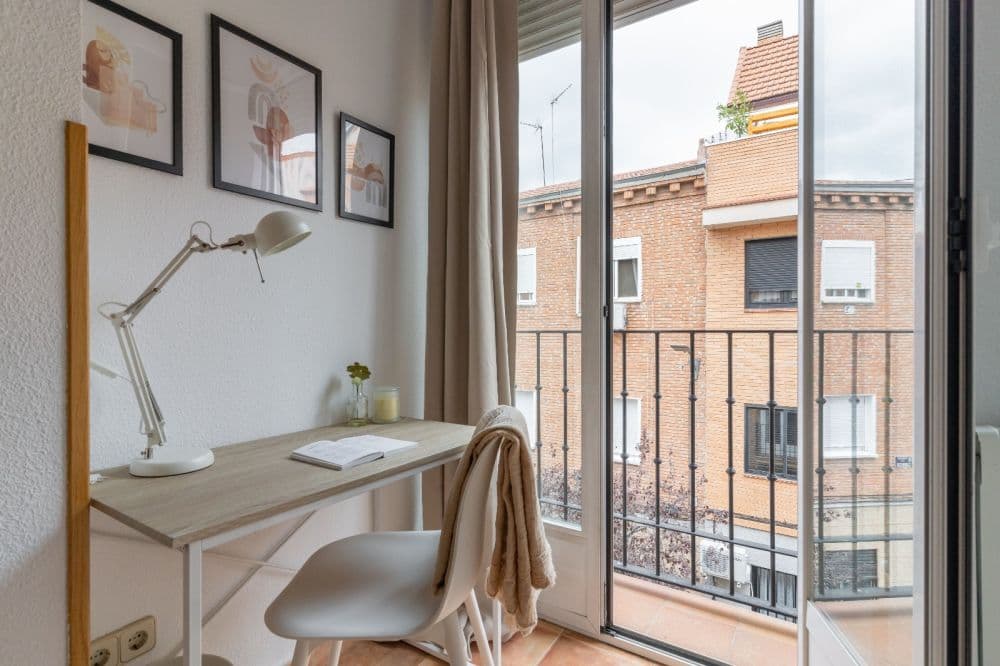 Private room in Madrid photo 5