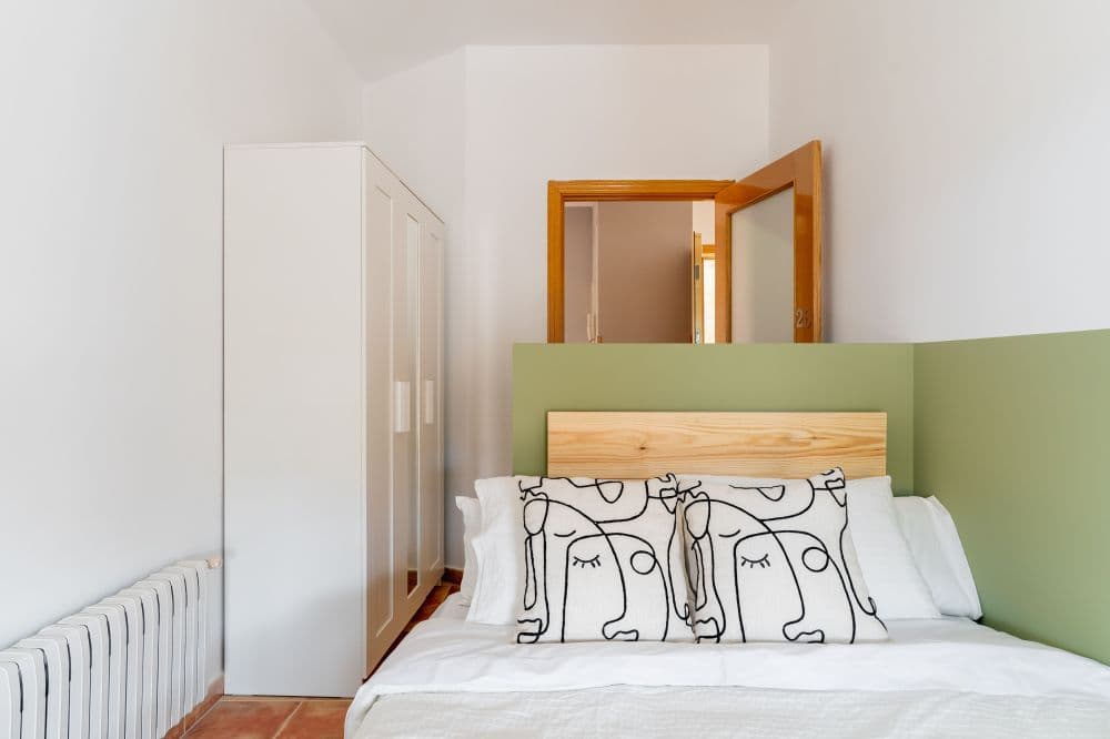 Private room in Madrid photo 4