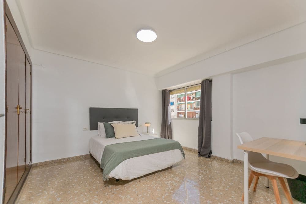 Private room in Valencia