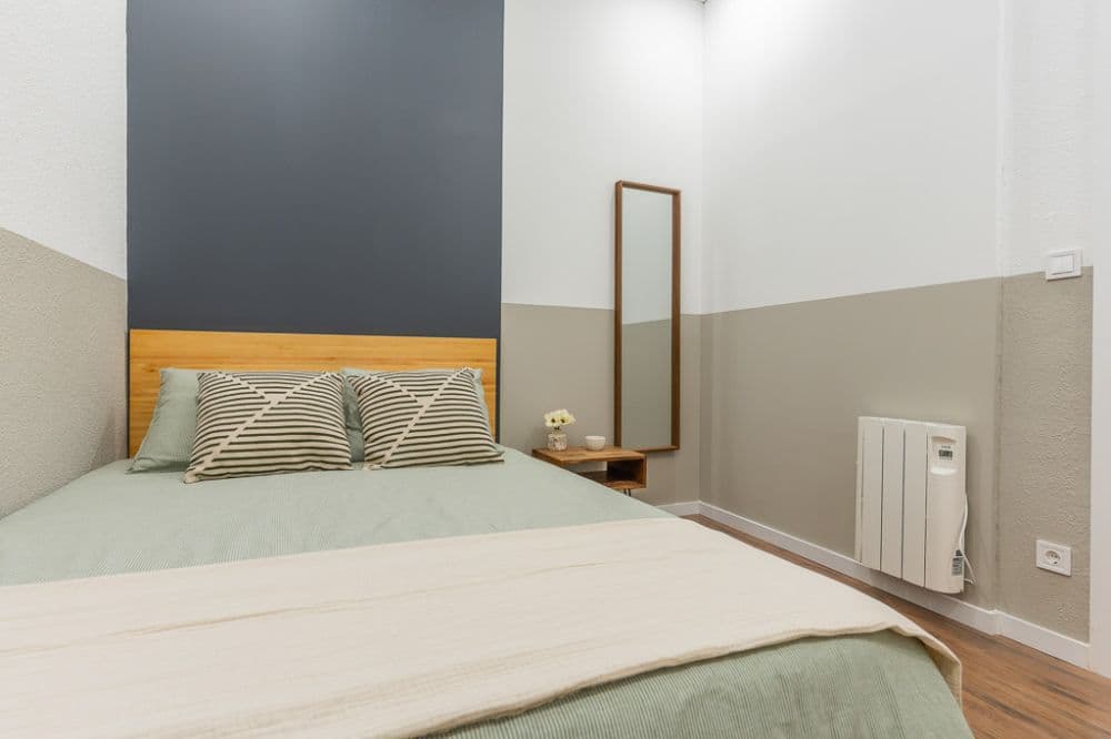 Private room in Madrid photo 2