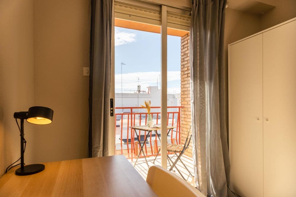 Private room in Valencia photo 3