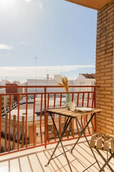 Private room in Valencia photo 5
