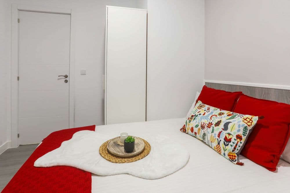 Private room in Madrid photo 4