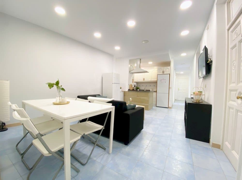 Private room in Madrid photo 4