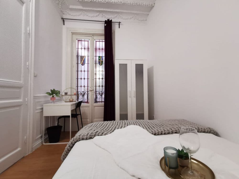 Private room in Madrid photo 3