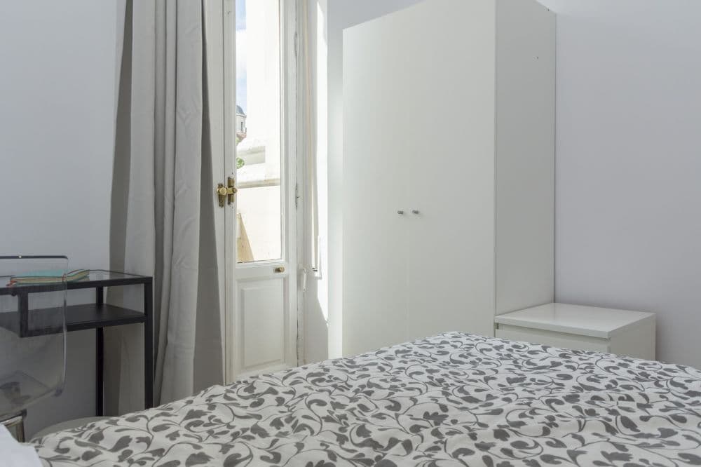 Private room in Madrid photo 5