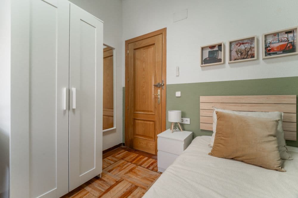 Stanza privata a Madrid photo 3