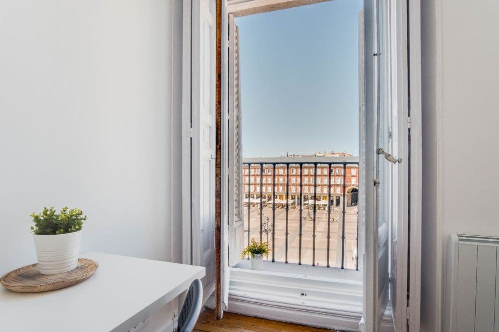 Private room in Madrid photo 5