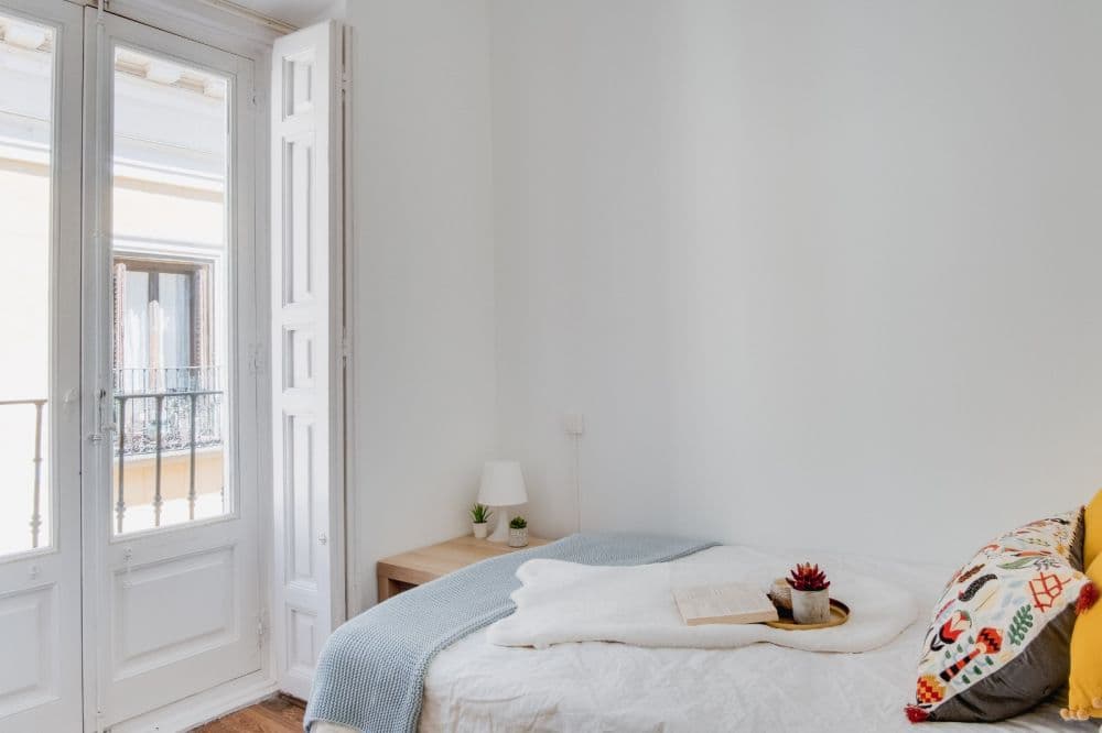 Private room in Madrid photo 2