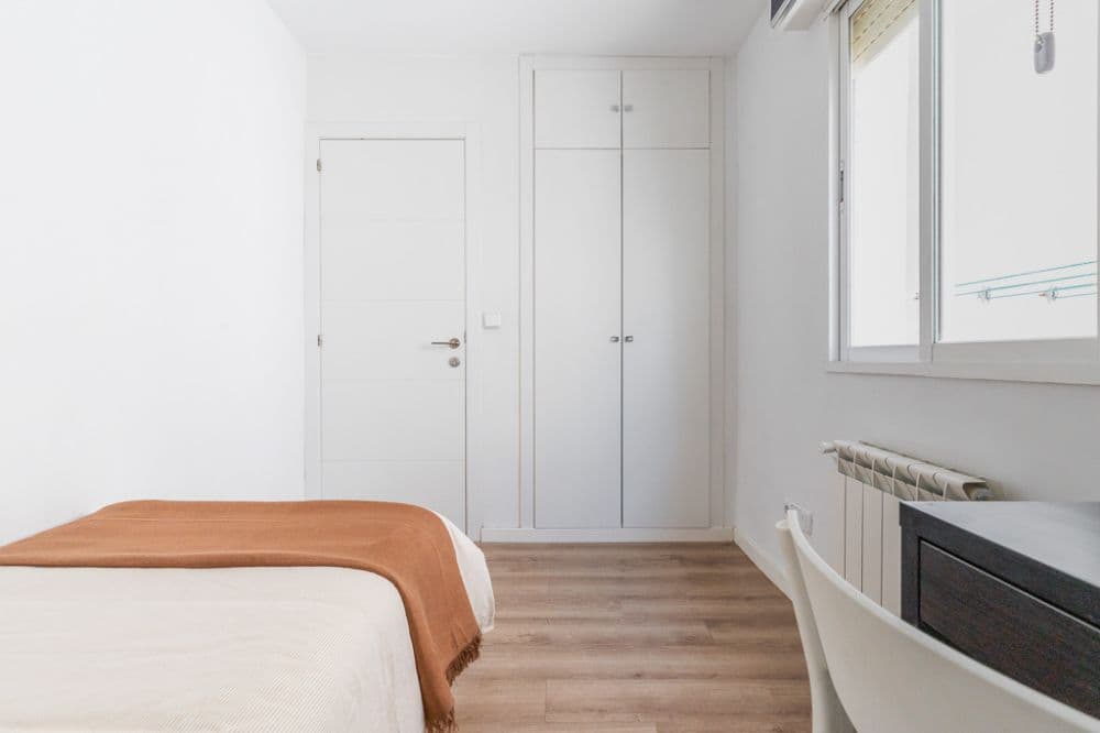 Private room in Madrid photo 2