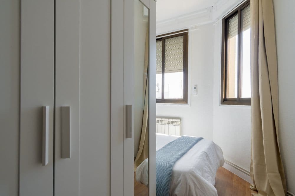 Private room in Madrid photo 5