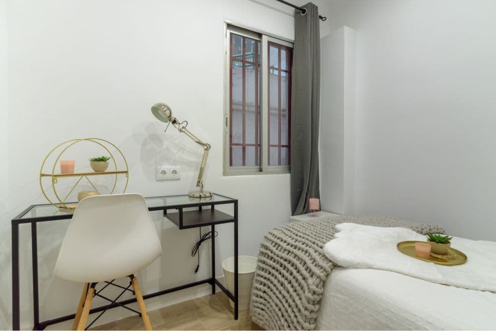 Private room in Madrid photo 2