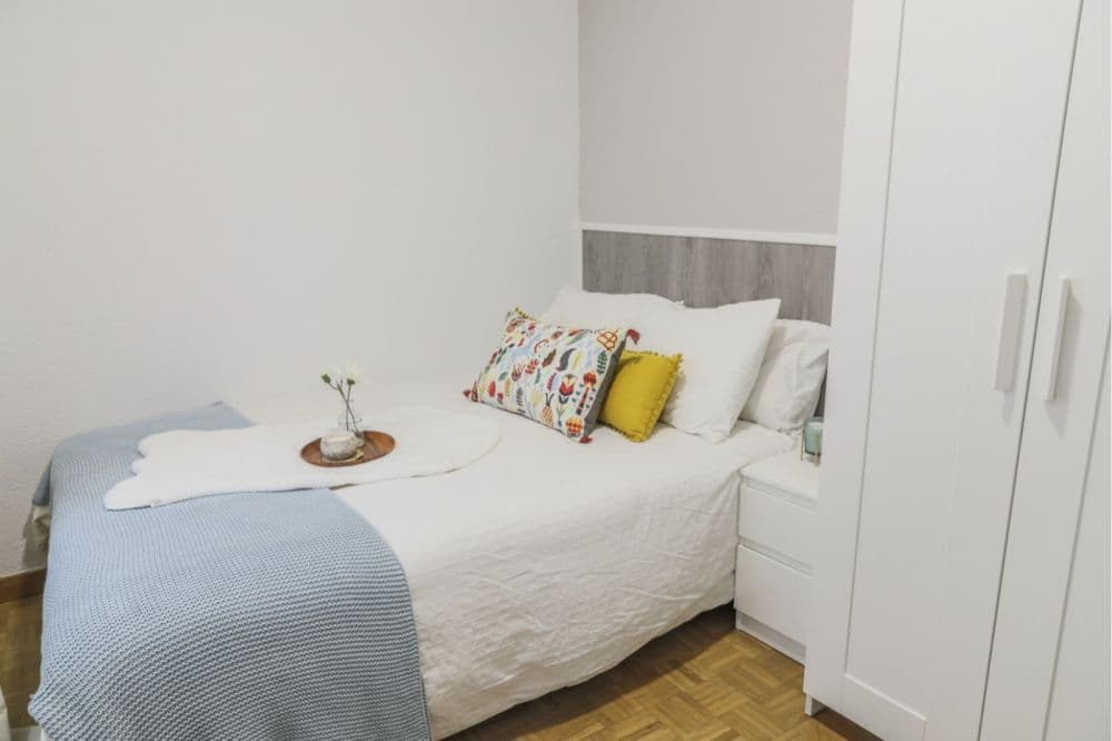 Private room in Madrid photo 2
