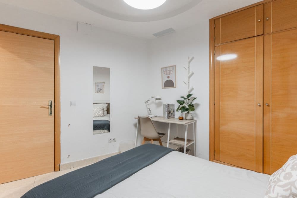 Private room in Madrid photo 5