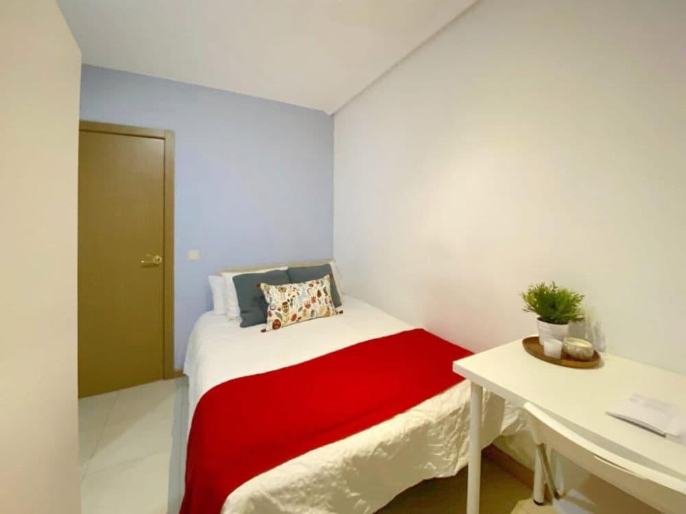 Habitación privada en Madrid photo 2