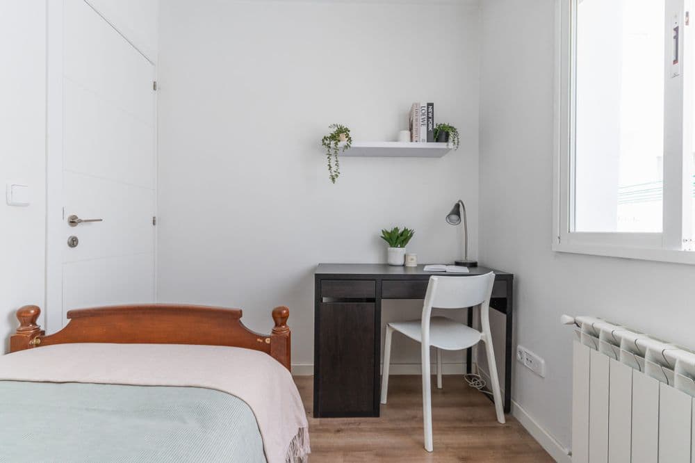 Private room in Madrid photo 4