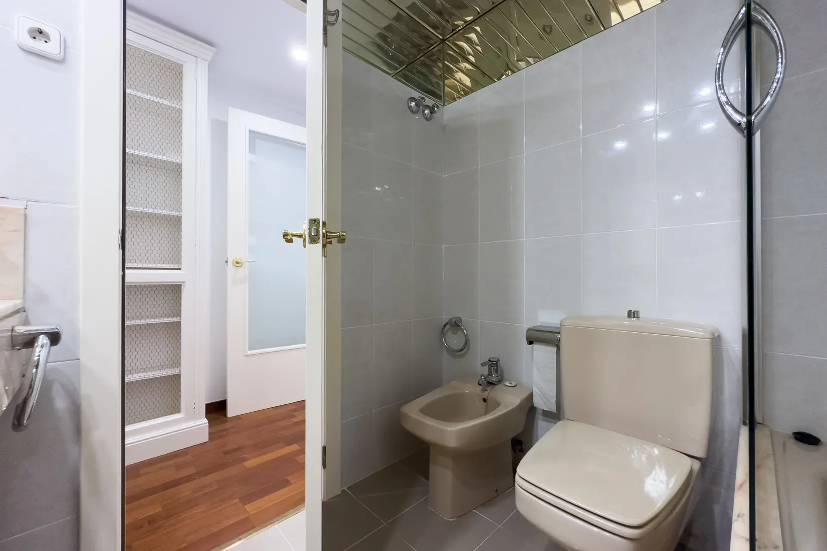 Private room in Barcelona photo 4