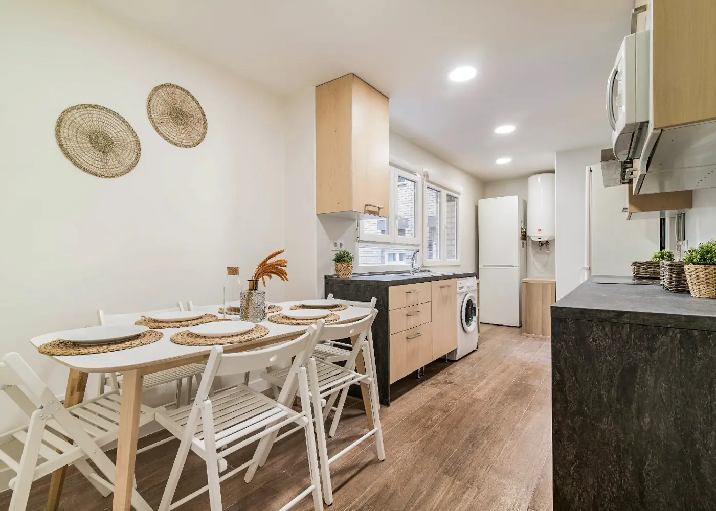 Private room in Madrid photo 5