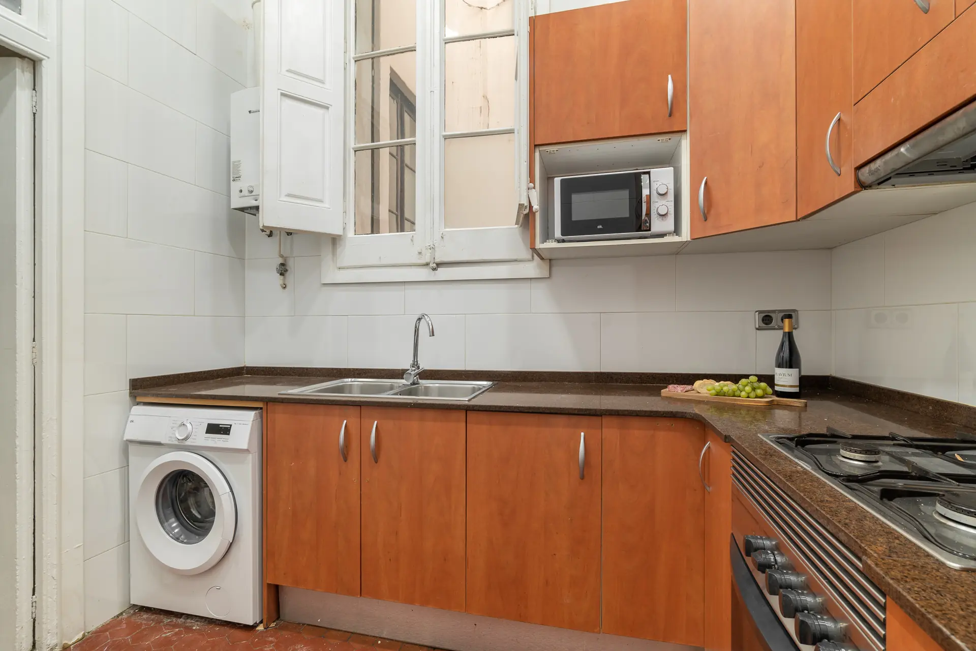 Kitchen 2