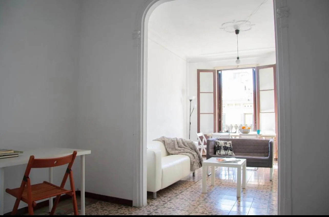 Private room in Barcelona photo 4