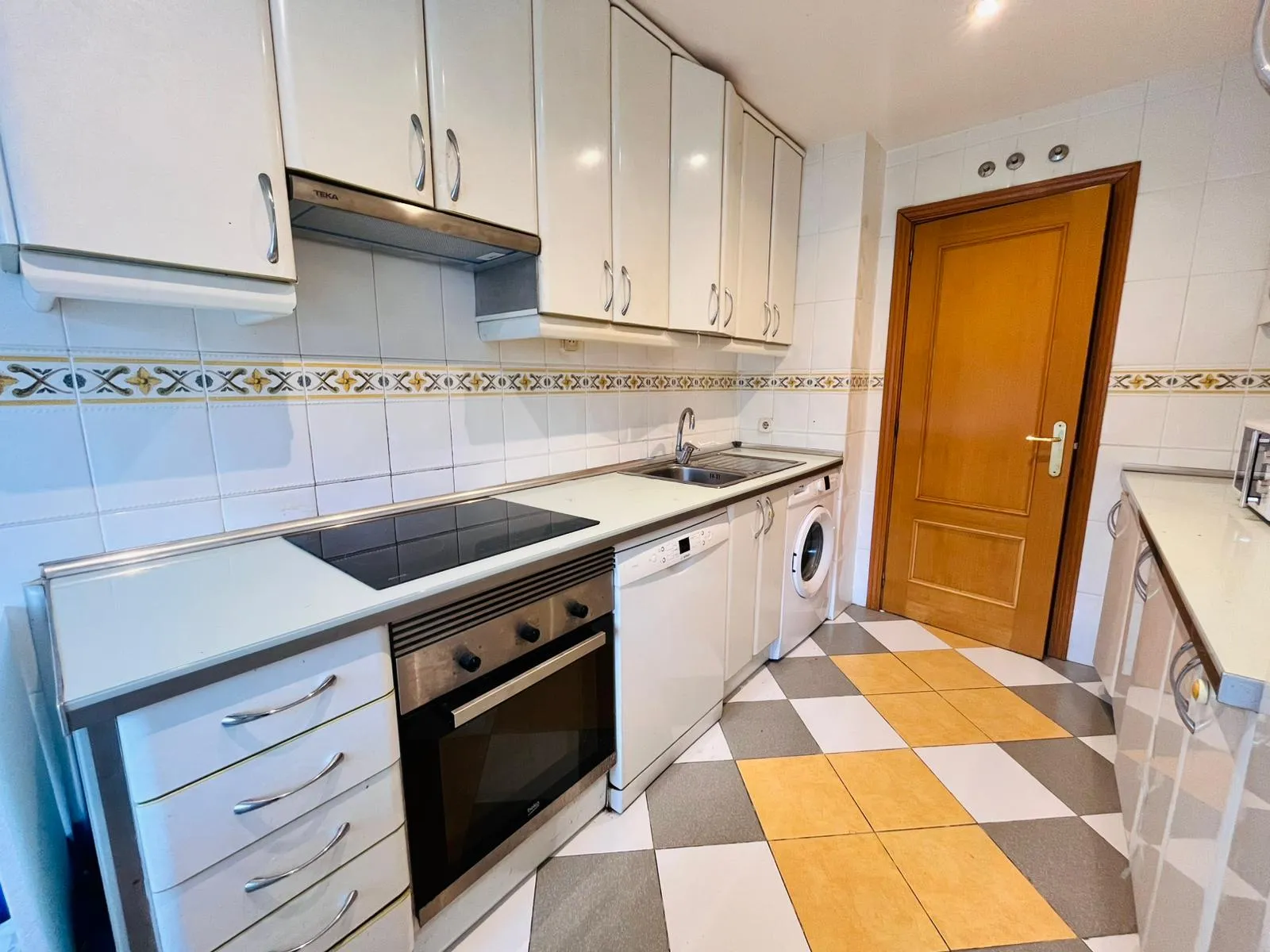 Private room in Majadahonda photo 4
