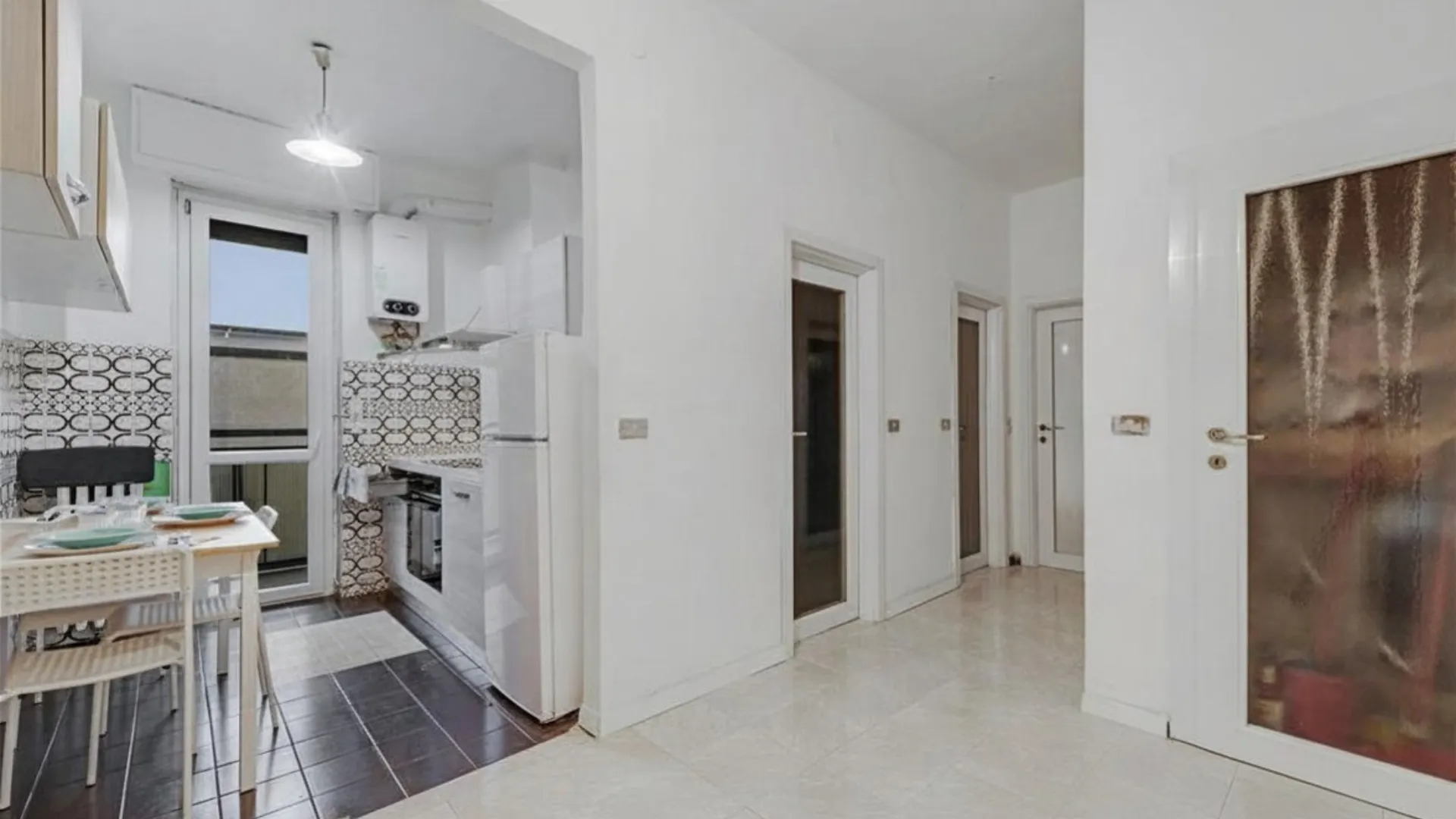 Private room in Milan photo 4