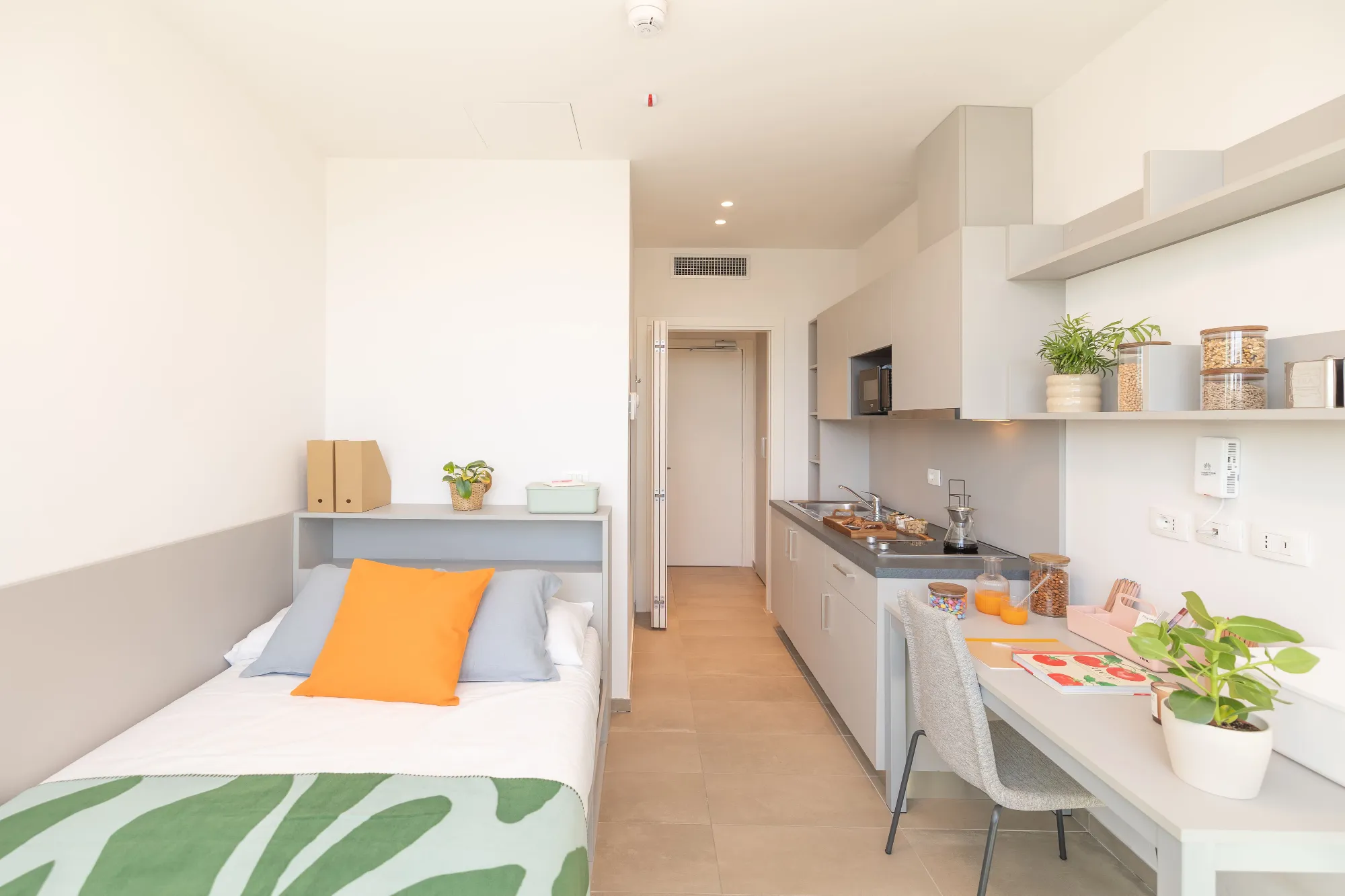 Premium Studio Courtyard view in Florence 3