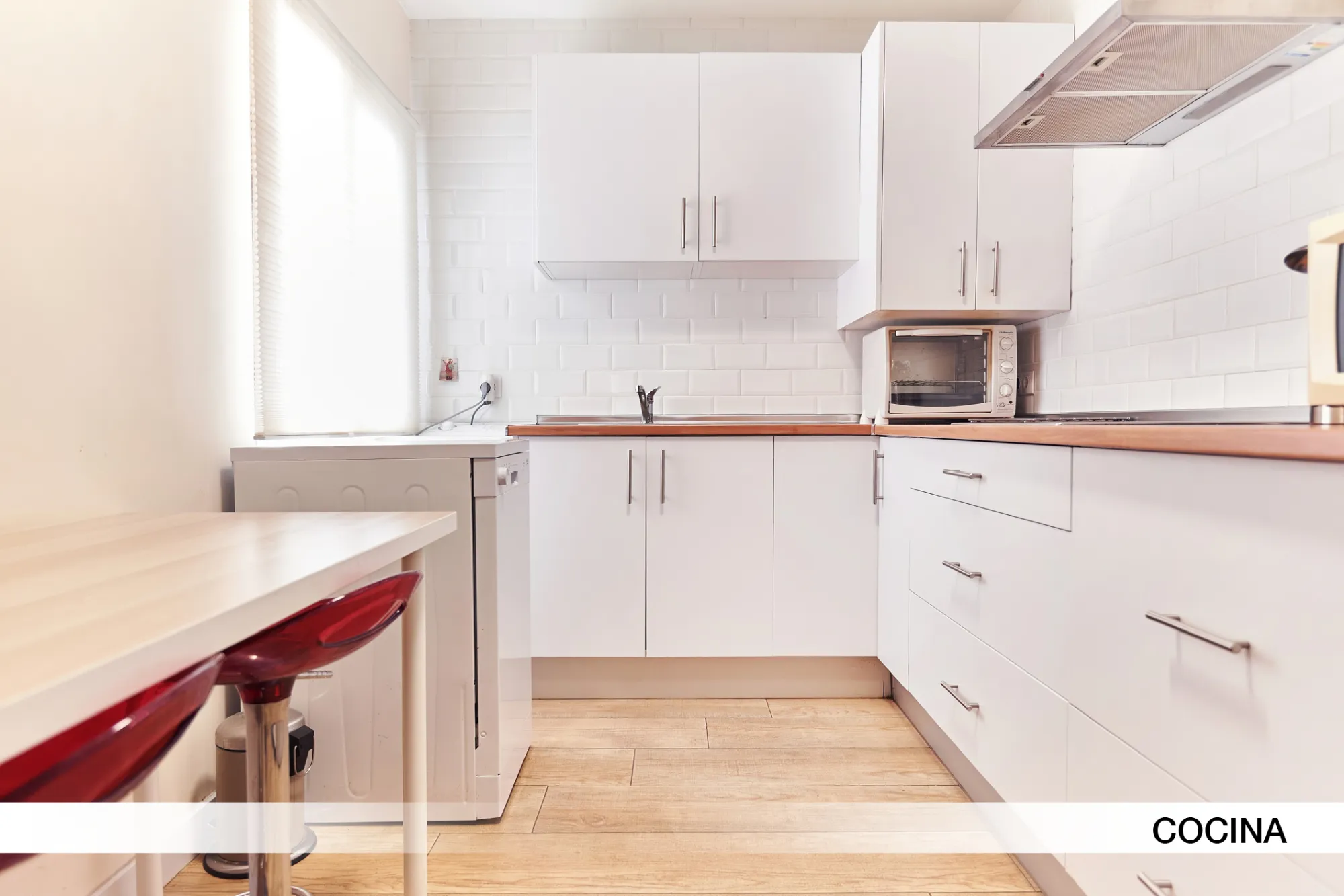 Private room in Seville photo 5