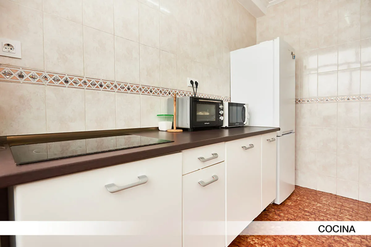 Private room in Seville photo 5