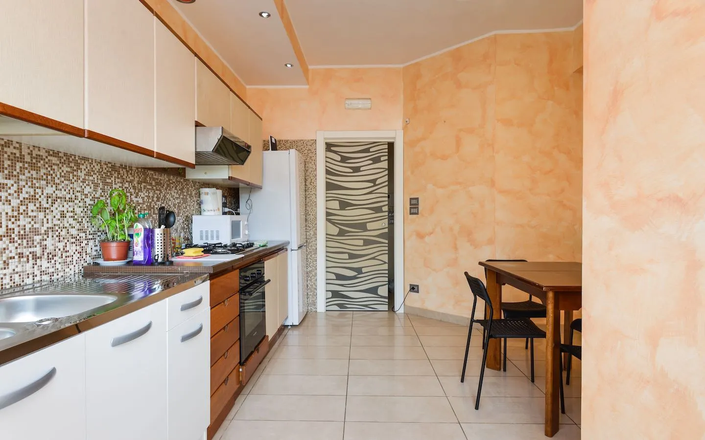Kitchen 3