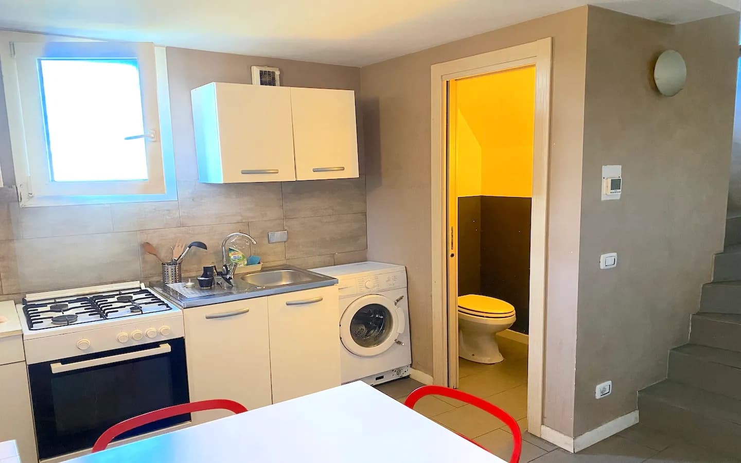Kitchen 4