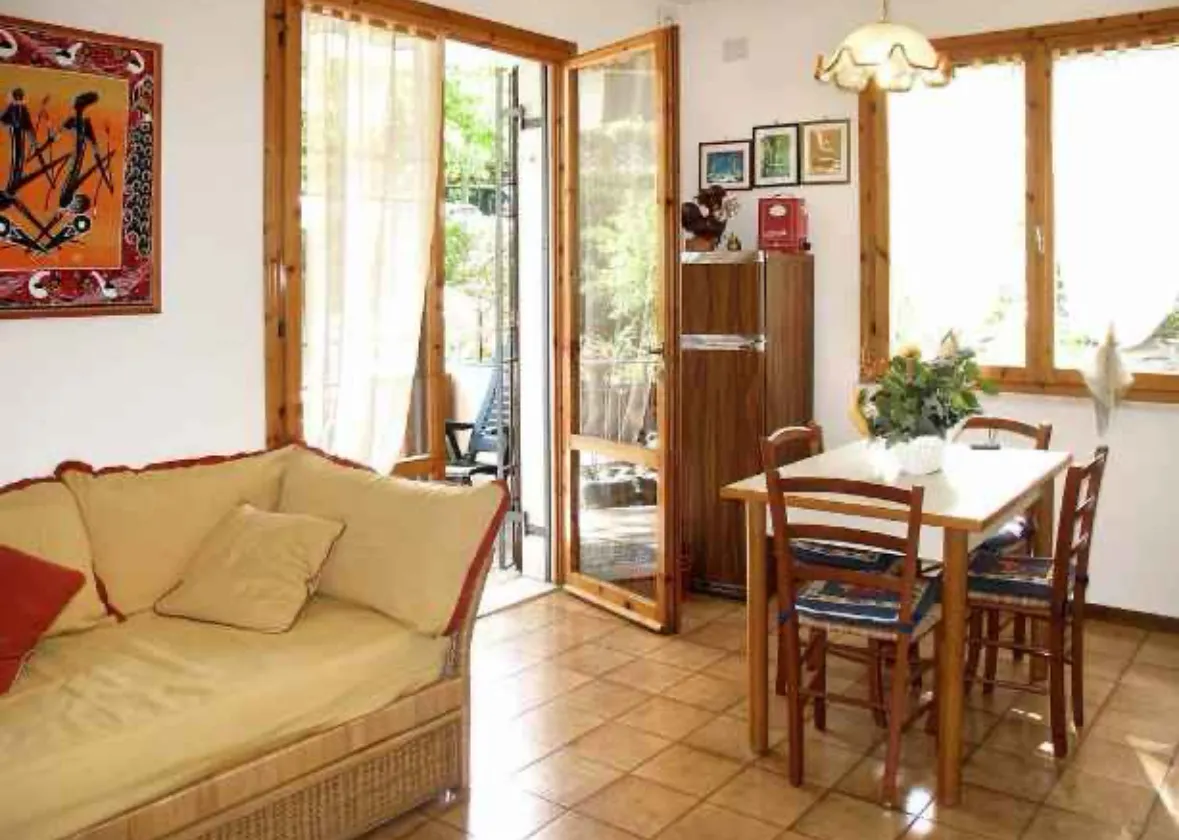 Shared Room in Livorno photo 4