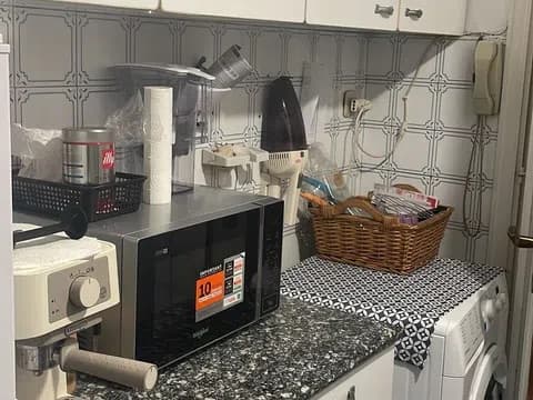 Shared Room in Rome photo 2