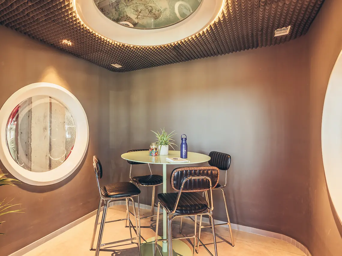 Common areas 11