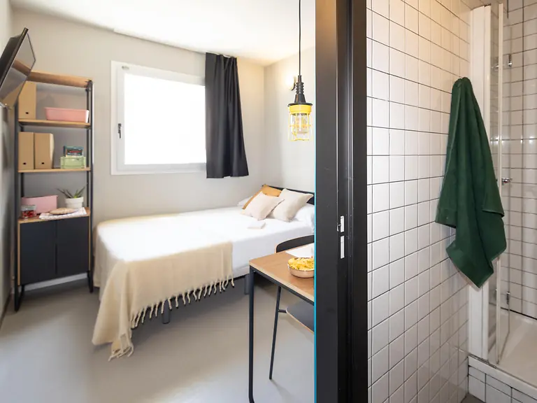 Standard En-suite in Barcelona 3
