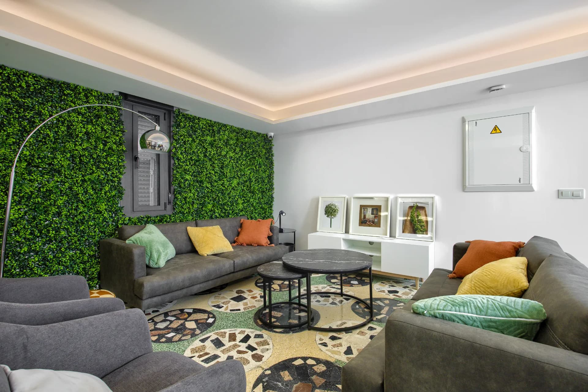 Common areas 7