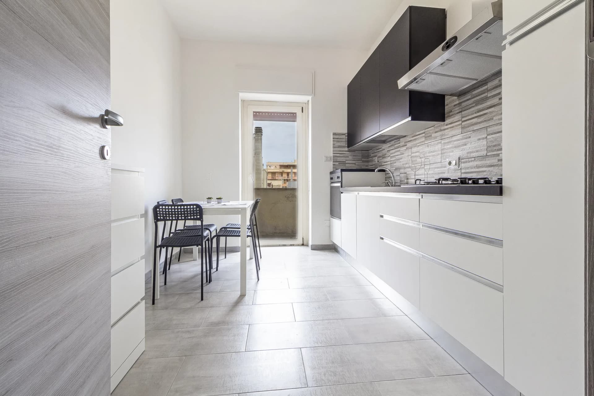 Kitchen 3