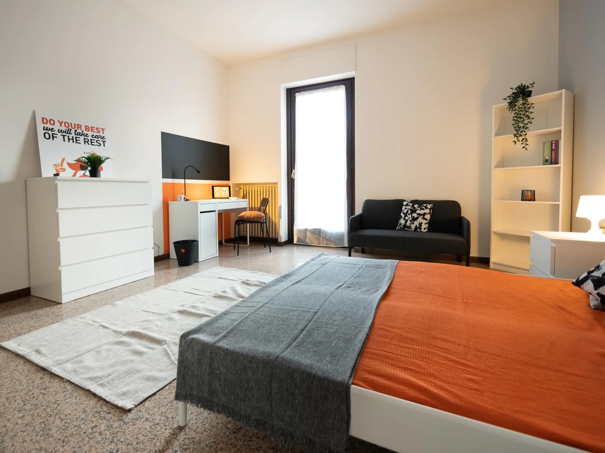 Stanza privata a Lecco