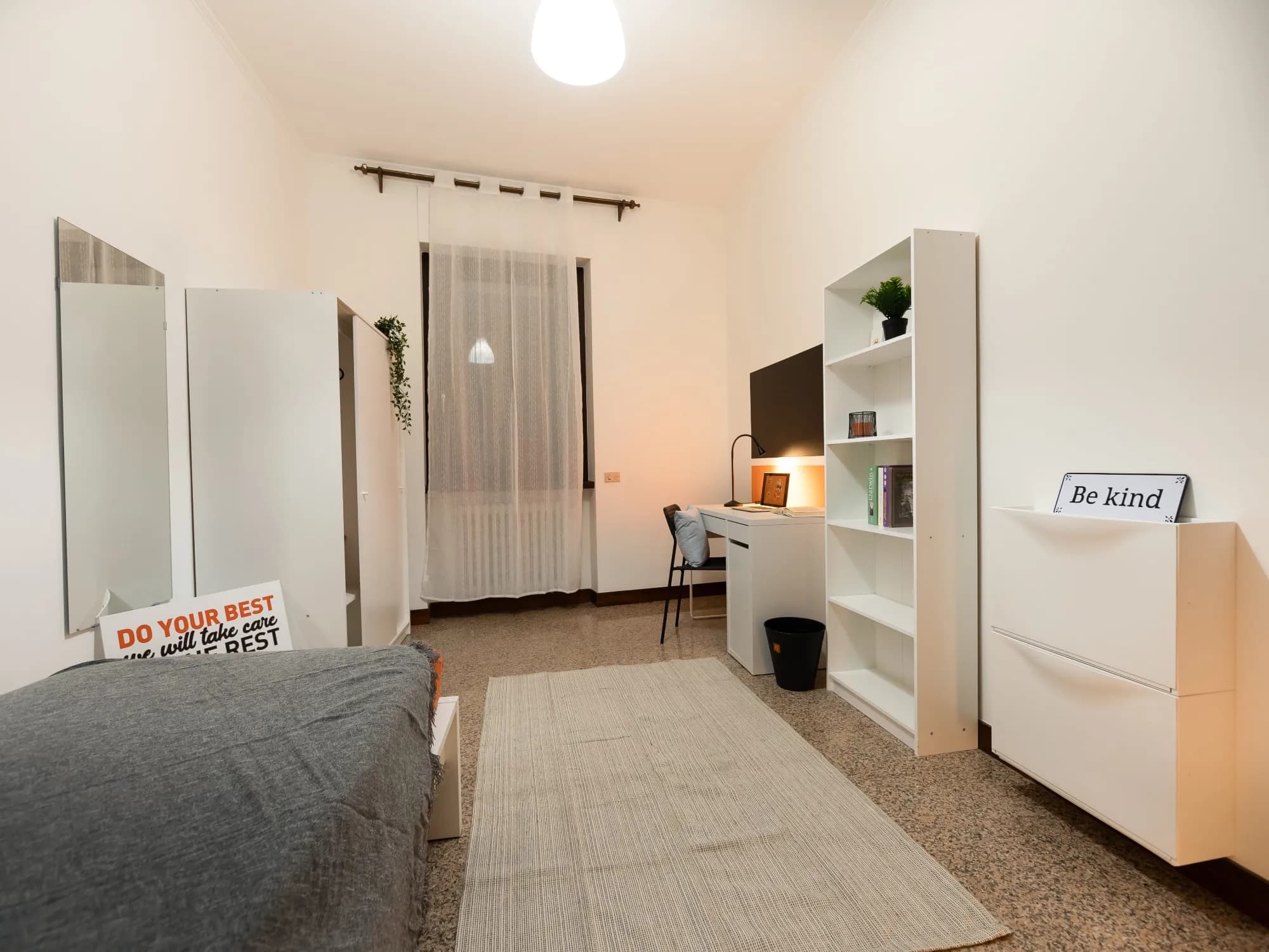 Private room in Lecco photo 2