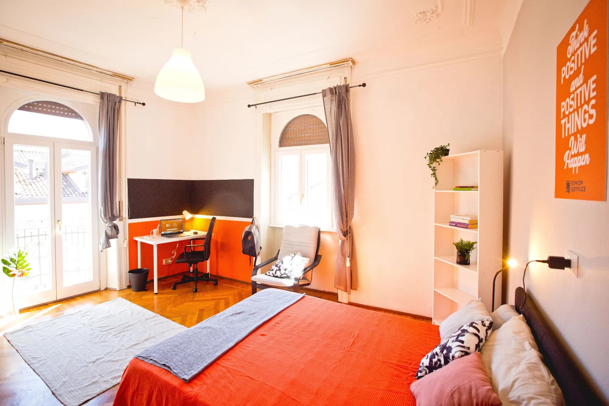 Stanza privata a Lecco