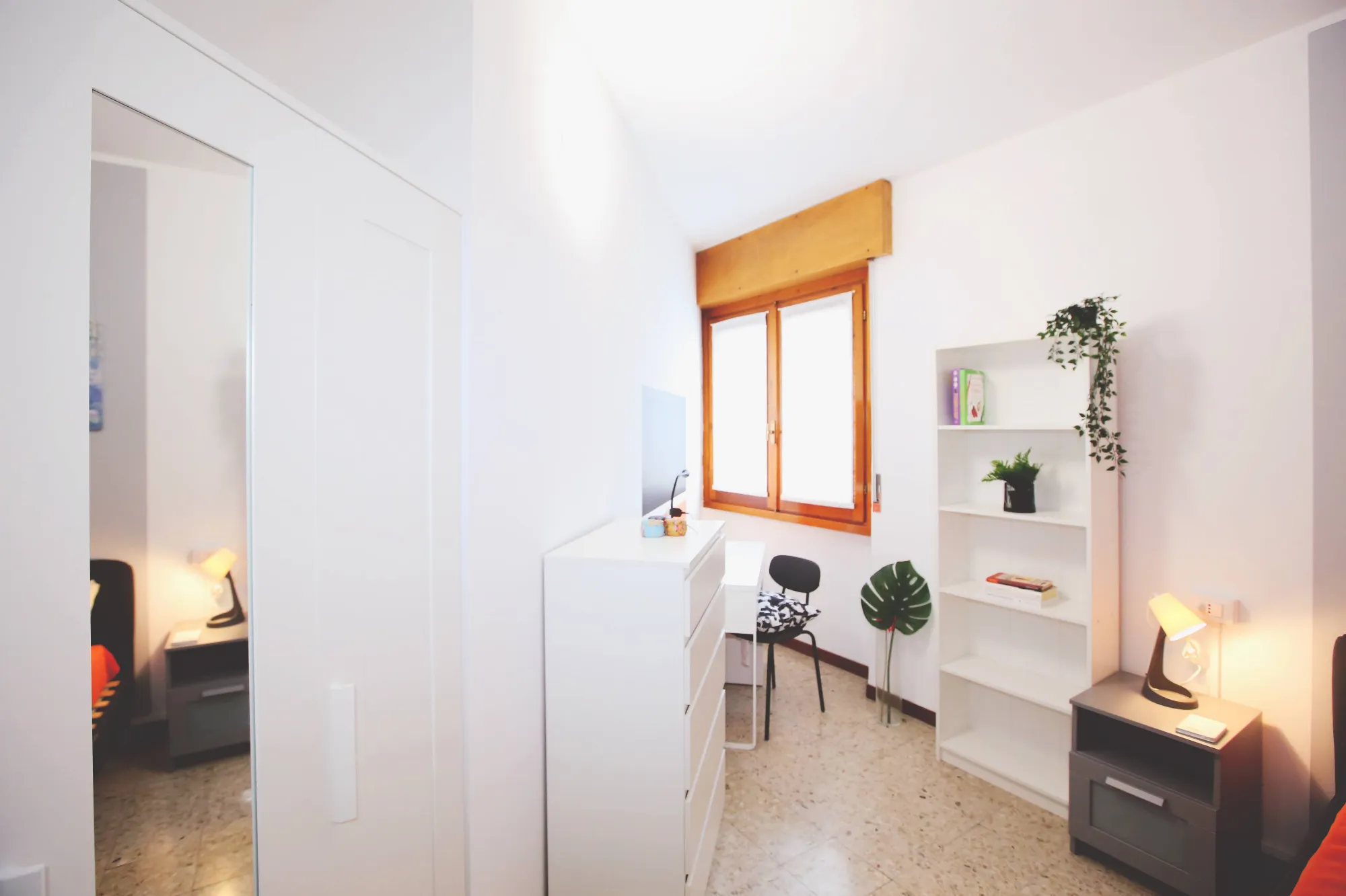 Stanza privata a Lecco photo 3